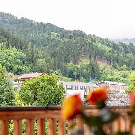 Apartment Apart33 1-28